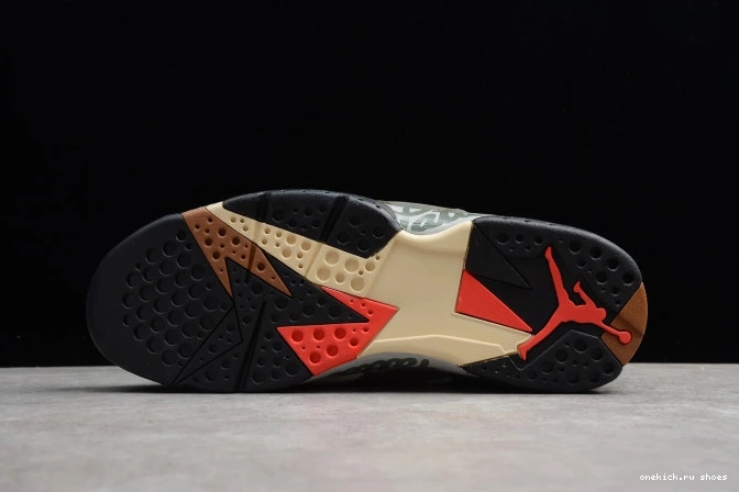 Rep x Patta AT3375-100 Air Icicle 7 Jordan 0601